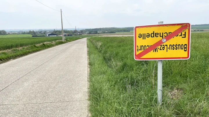 signal routier placé à l'envers