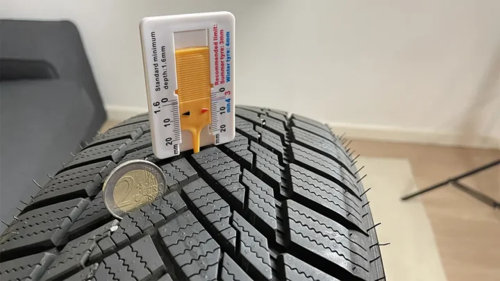 mesure de la profondeur d'un pneu