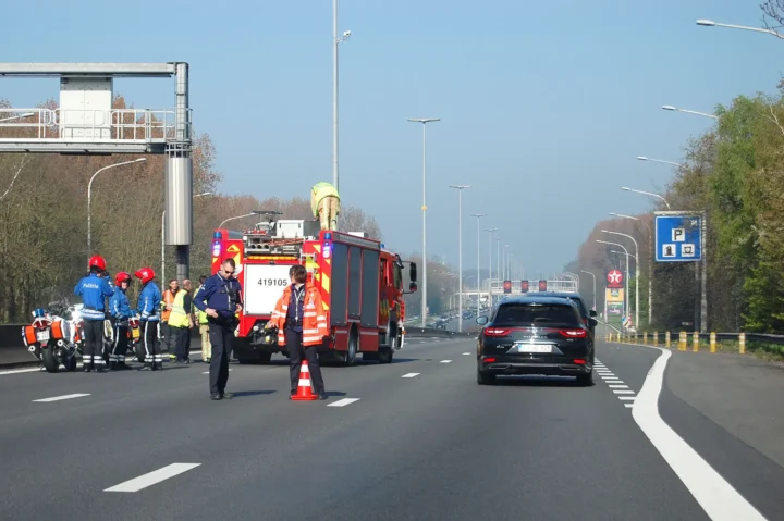 accident sur autoroute, agents qualifiés